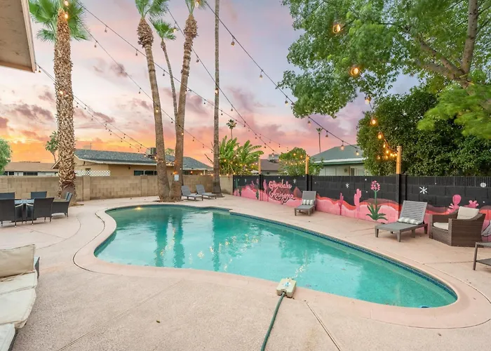 Holiday home 6 Bedroom Style Pool Game Fire Pit